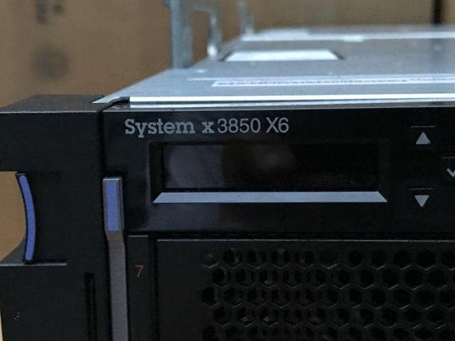 Lenovo x3850 X6 Server 4x Xeon E7-8870V4 256GB DDR4 RAM 2x 300GB 4x 900W Rails - ảnh 2